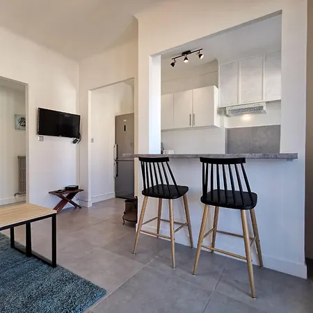 Le Saint Pierre Apartment *